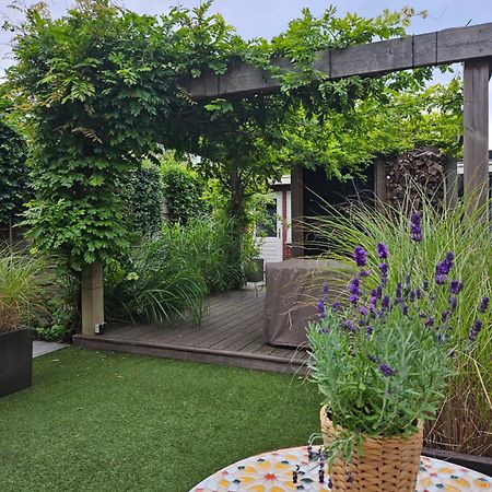 B&B Schiphol Amsterdam Rijsenhout Buitenkant foto